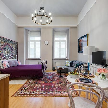 Bohemian Studio In The City Centre Budapest Exterior photo